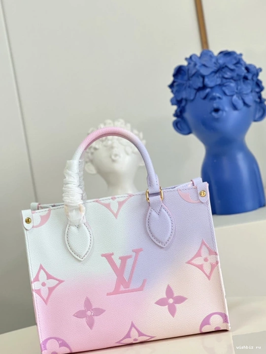 WIS LOUIS VUITTON PM ONTHEGO 0122